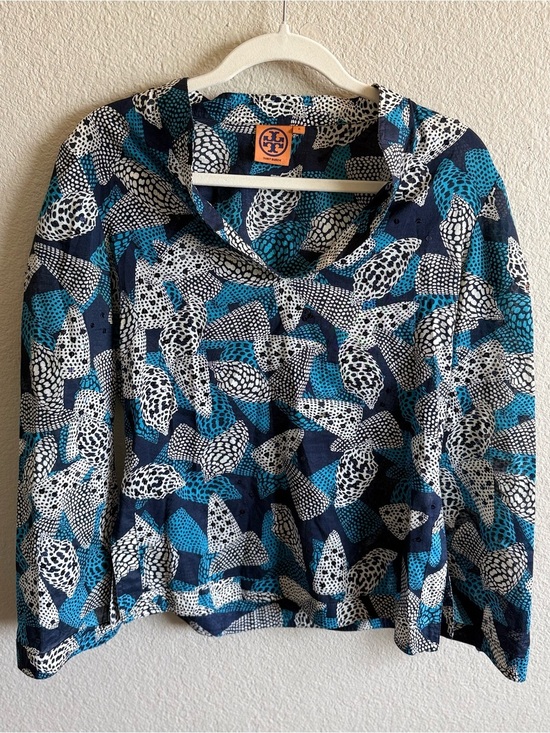 Tory Burch Tops - Tory Burch Blue Cotton Seashell Print Sequin Top Size 2 Coastal Grandma Summer